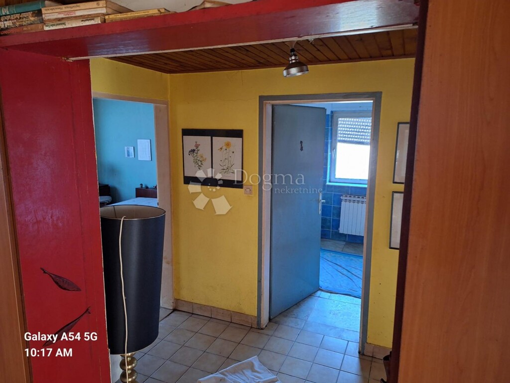 Image 6248468 - 8