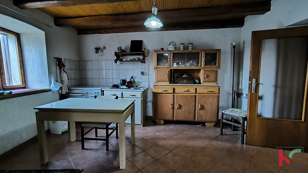Image 6248478 - 8