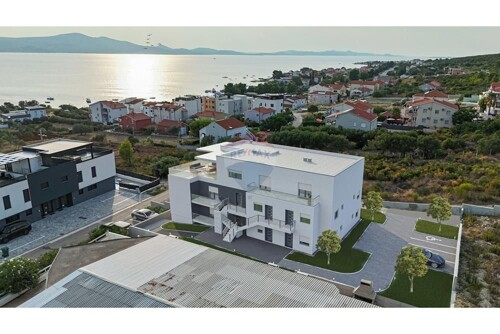 Thumbnail 6248563 - 4