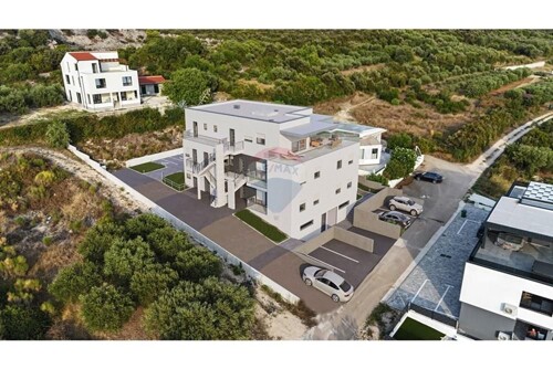 Thumbnail 6248563 - 3