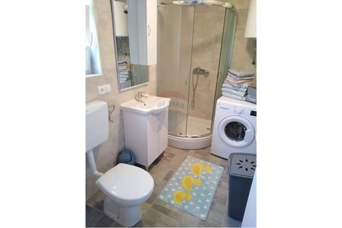 Thumbnail 6248571 - 10