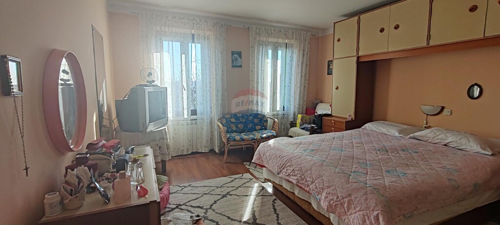 Image 6248605 - 5