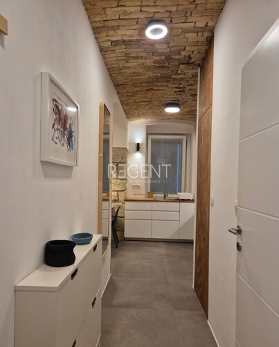 Thumbnail 6248690 - 5