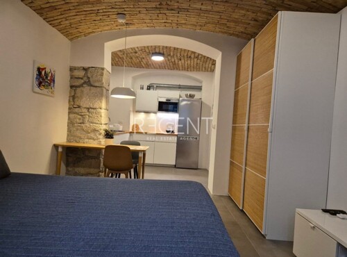 Thumbnail 6248690 - 3