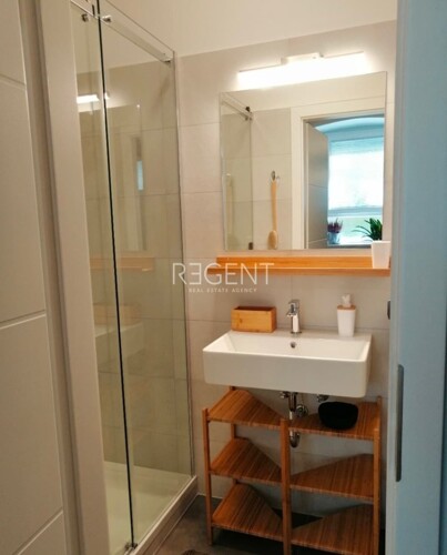 Thumbnail 6248690 - 12