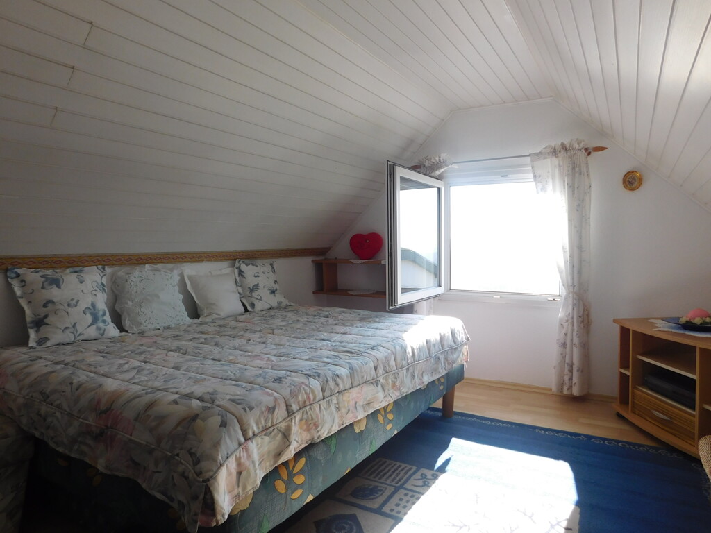 Image 6248825 - 9