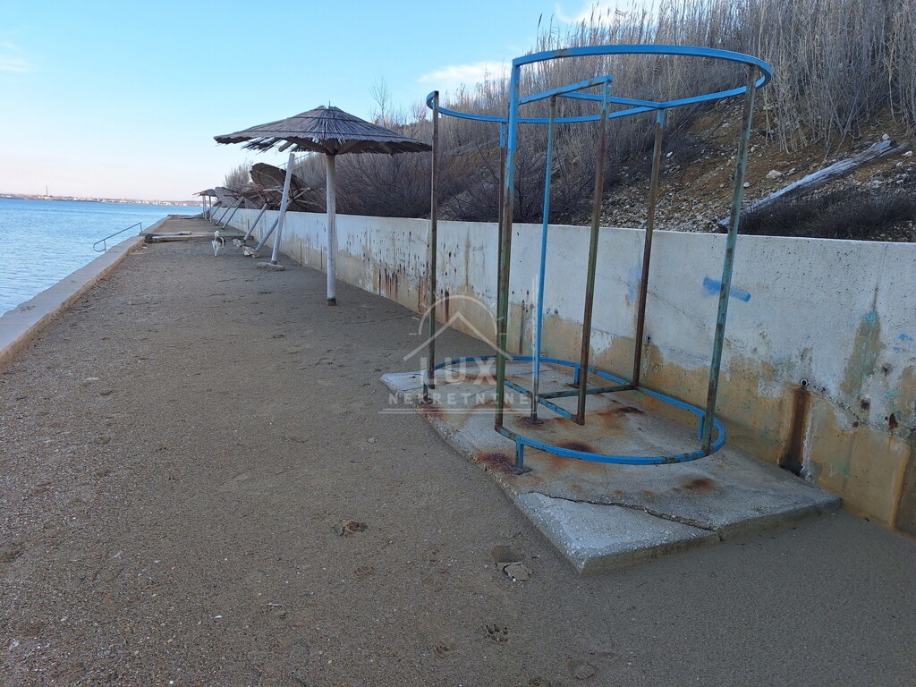 Image 6249000 - 17