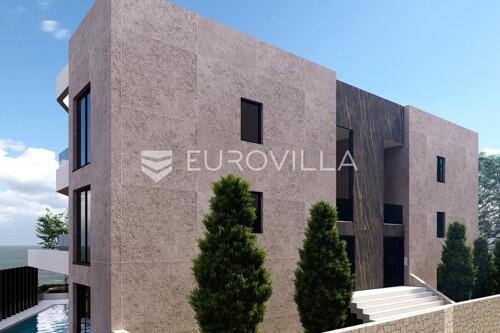 Thumbnail 6249128 - 6