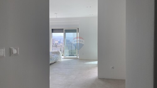 Thumbnail 6249359 - 6