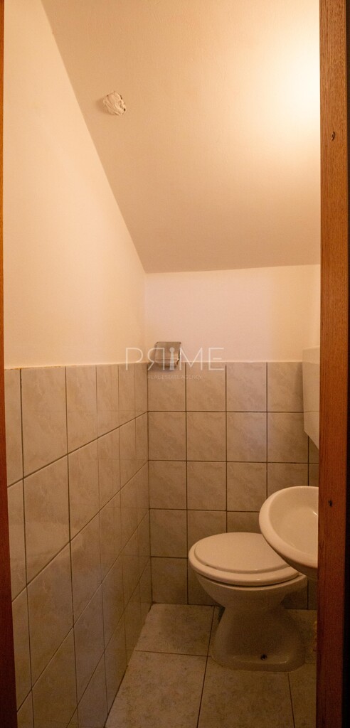 Image 6249375 - 8