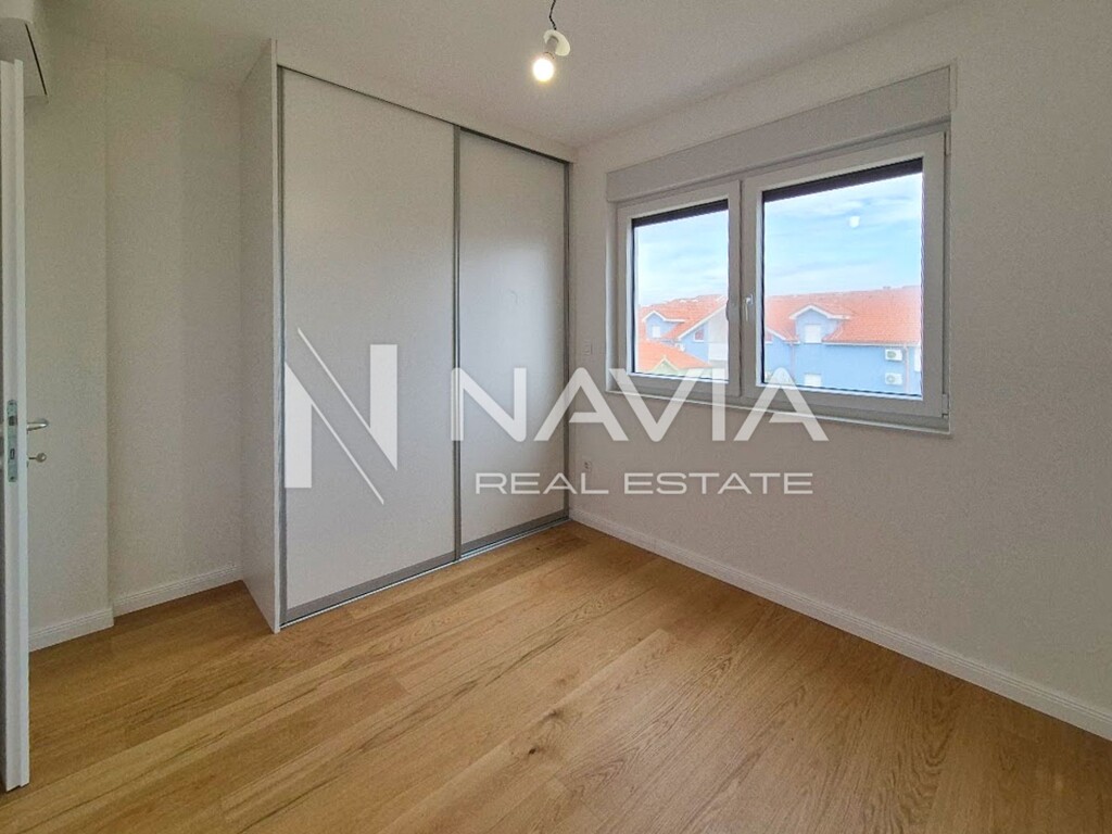 Image 6249510 - 5