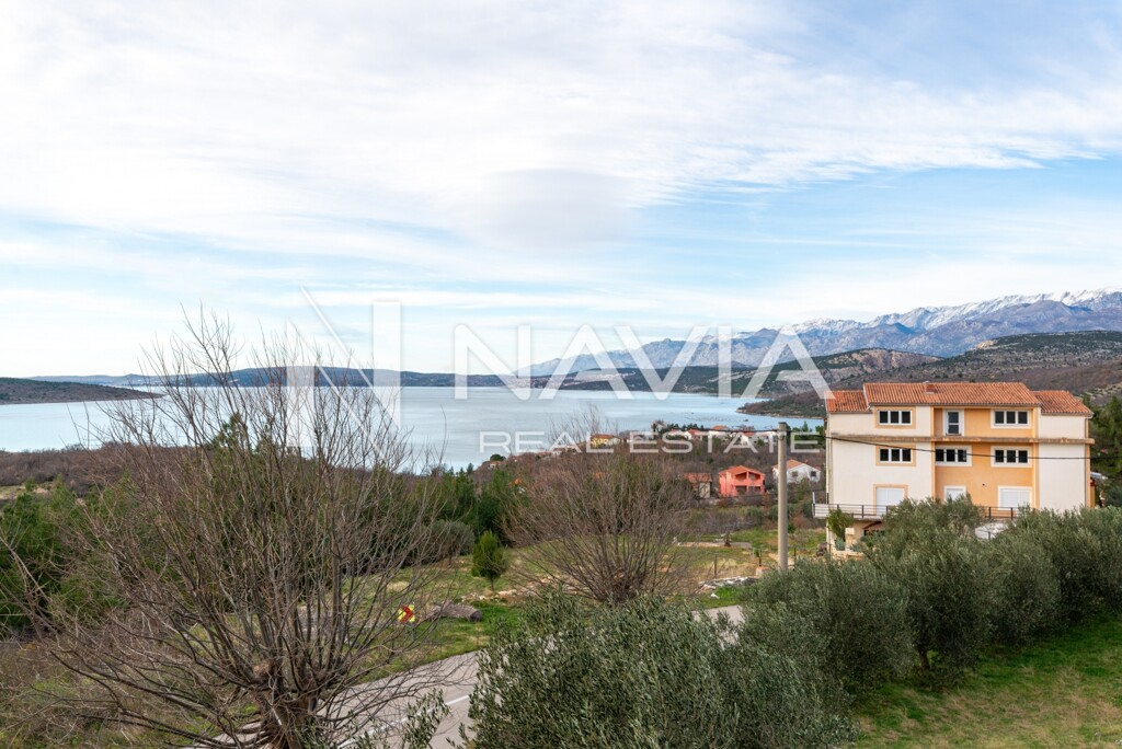 Image 6249565 - 9