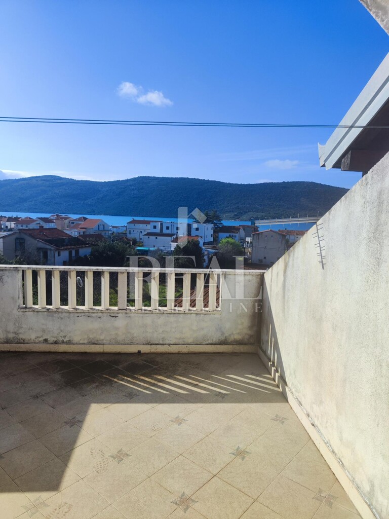 Image 6249721 - 7