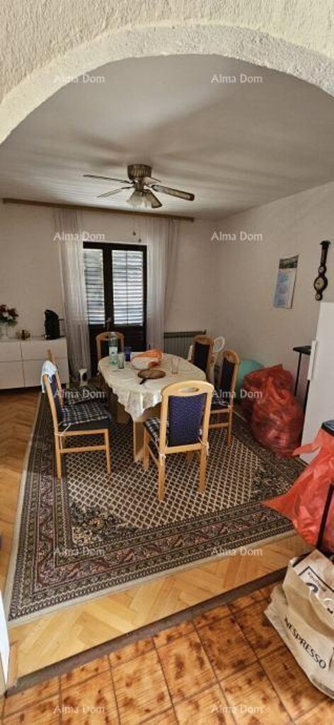 Image 6249731 - 7