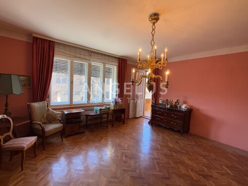 Zagreb, Šalata, trosoban stan 92 m2 sa balkonom u mirnoj ul