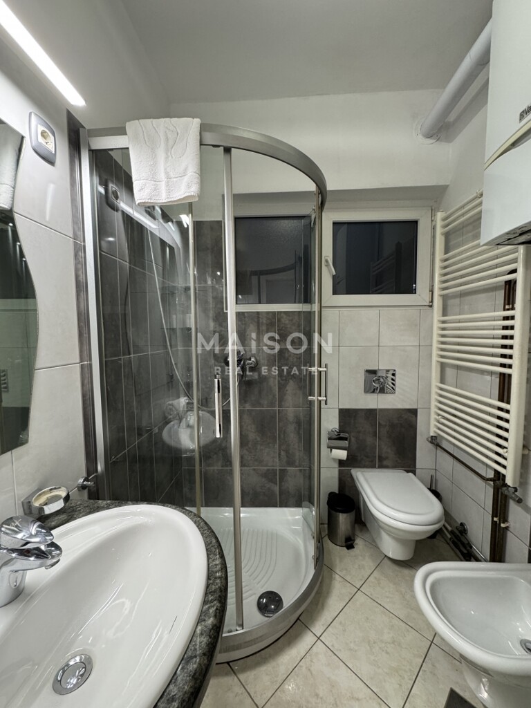 Image 6250000 - 7