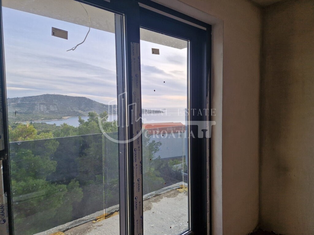 Image 6250072 - 22
