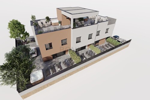 Thumbnail 6250102 - 3