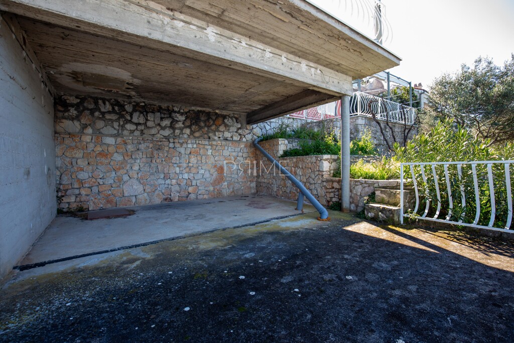Image 6250400 - 19