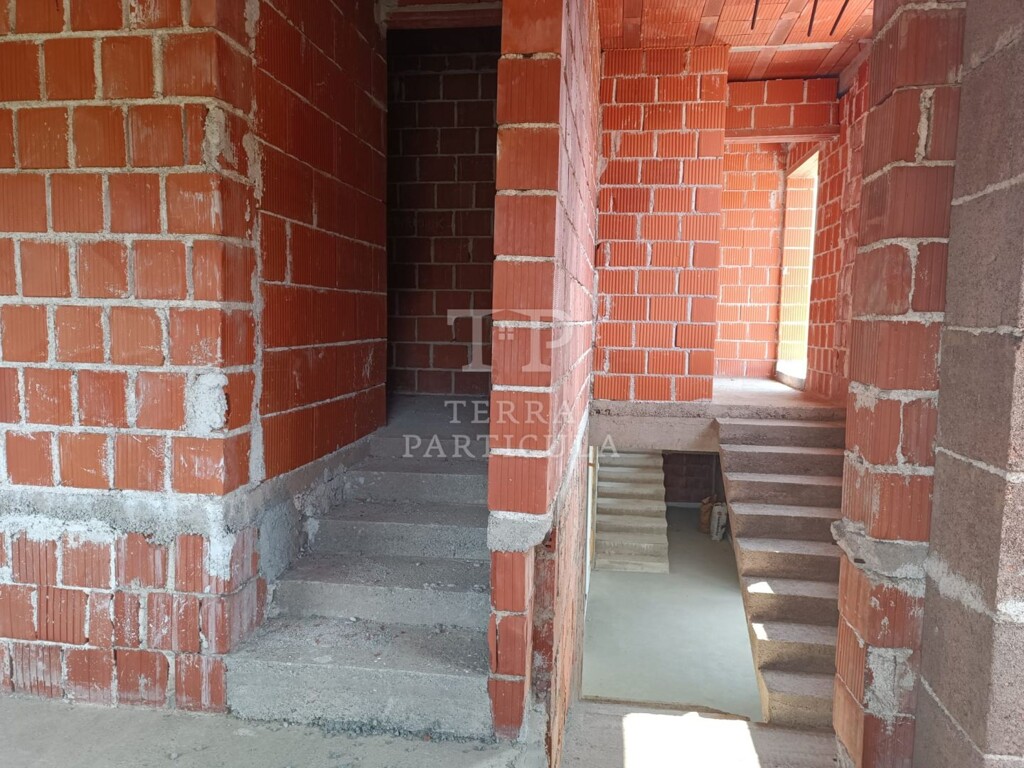 Image 6250590 - 18