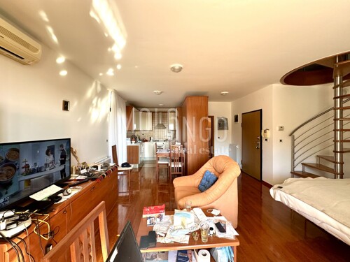 Thumbnail 6250657 - 3