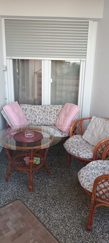 CRIKVENICA, dvije sobe, 1. kat, ispod magistrale