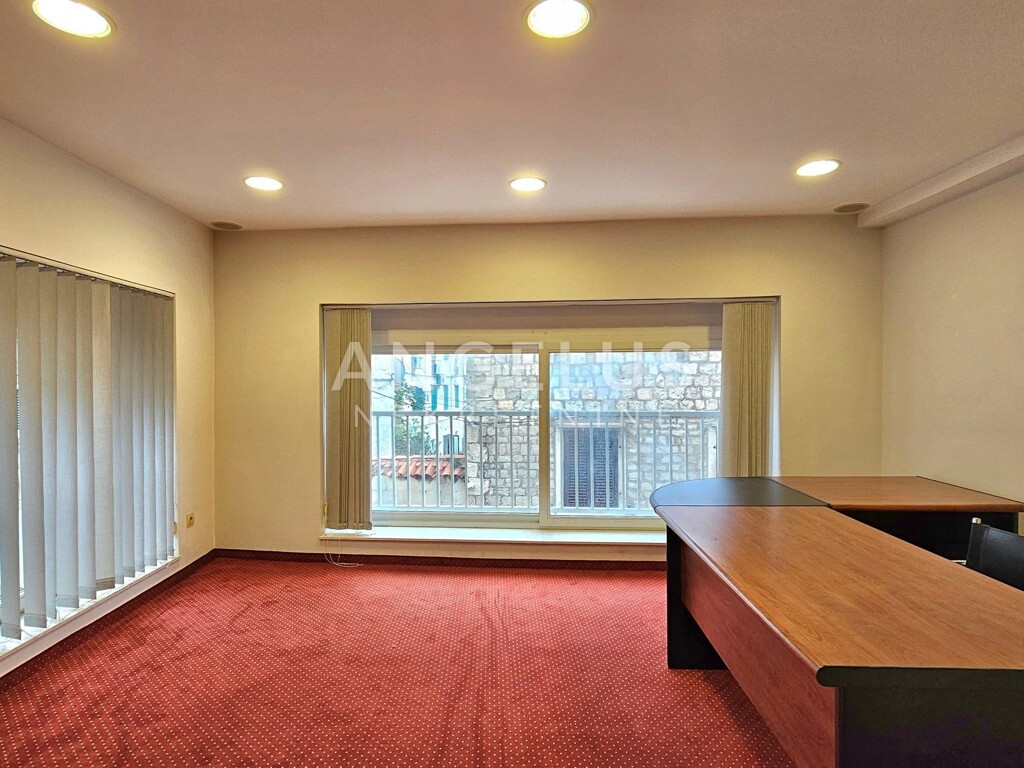 Image 6250725 - 6