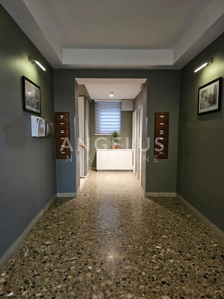 Image 6250725 - 1