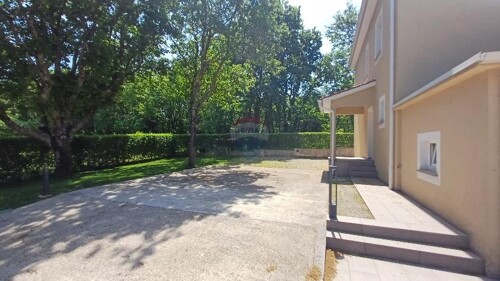 Thumbnail 6250761 - 6