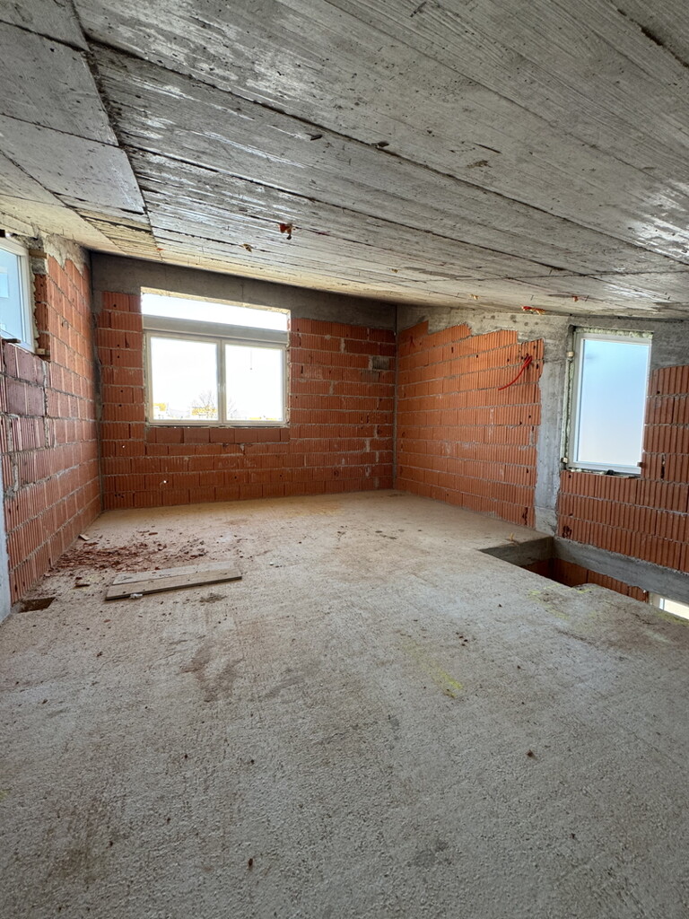 Image 6250765 - 14