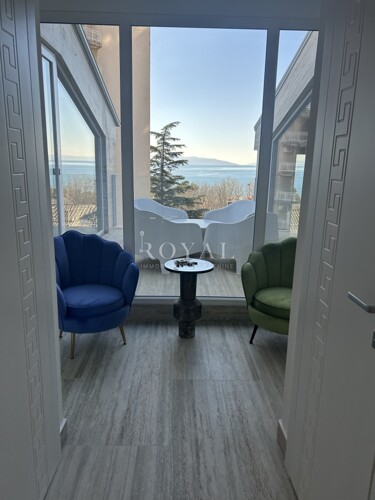 Luksuzni penthouse s krovnom terasom