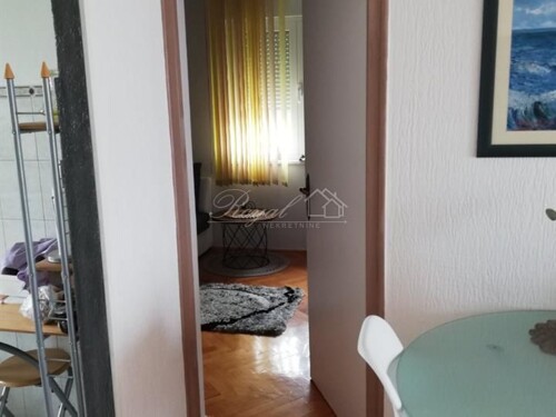 Thumbnail 6251041 - 4