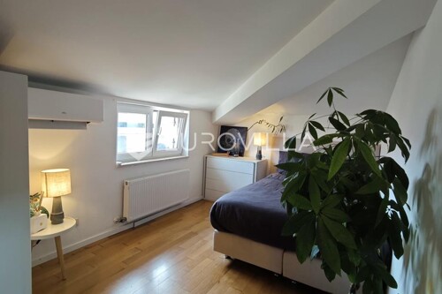 Thumbnail 6251372 - 11