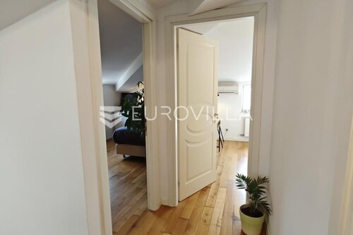 Thumbnail 6251372 - 10