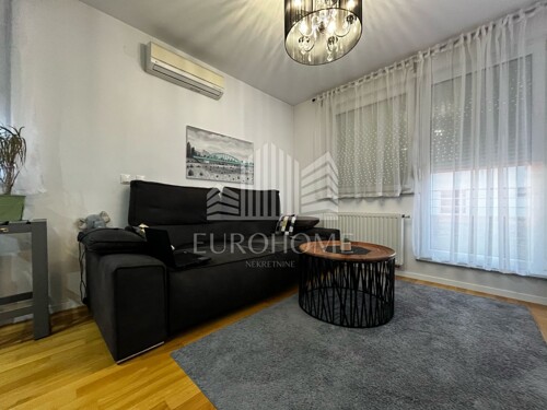 Moderno namješten 3S Penthouse 61m2, 2 lođe, VPM - Veliko Po