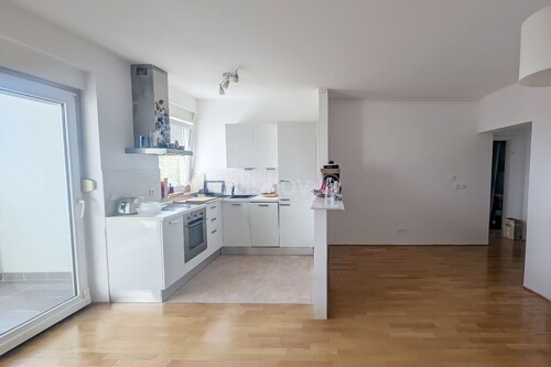 Prodaja, Zagreb, Gornji Bukovac, četverosobni stan, 2 parkirna mjesta