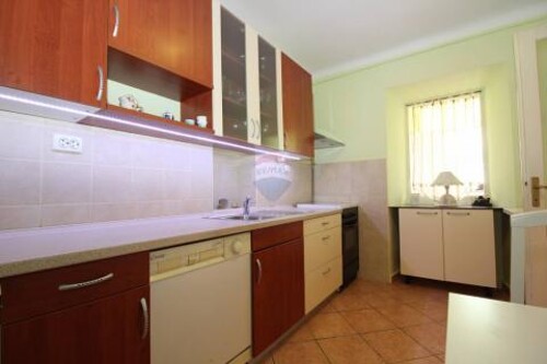 Rijeka, centar - stan 2S+DB, 73 m2