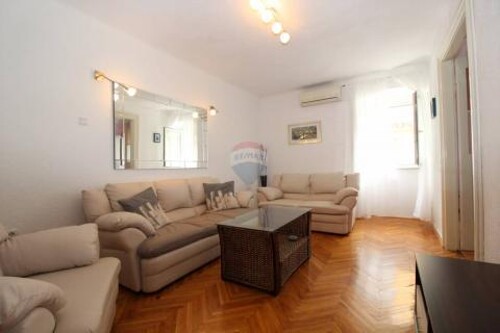 Rijeka, centar - stan 2S+DB, 73 m2