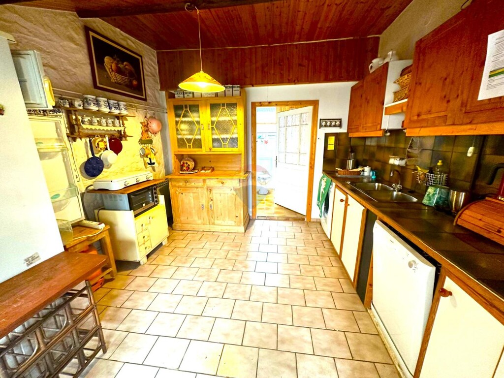 Image 6251581 - 4