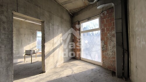 Thumbnail 6251582 - 3