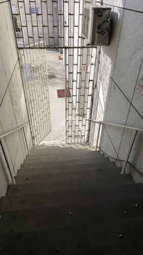 Thumbnail 6251582 - 11