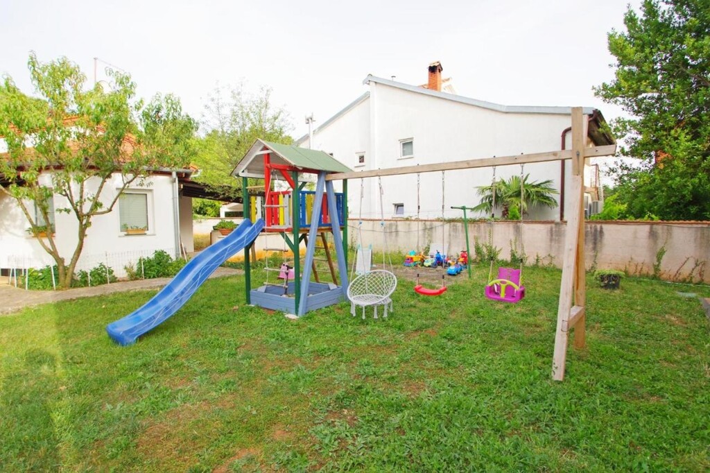Image 6251587 - 17