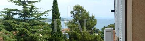 Thumbnail 6251785 - 4