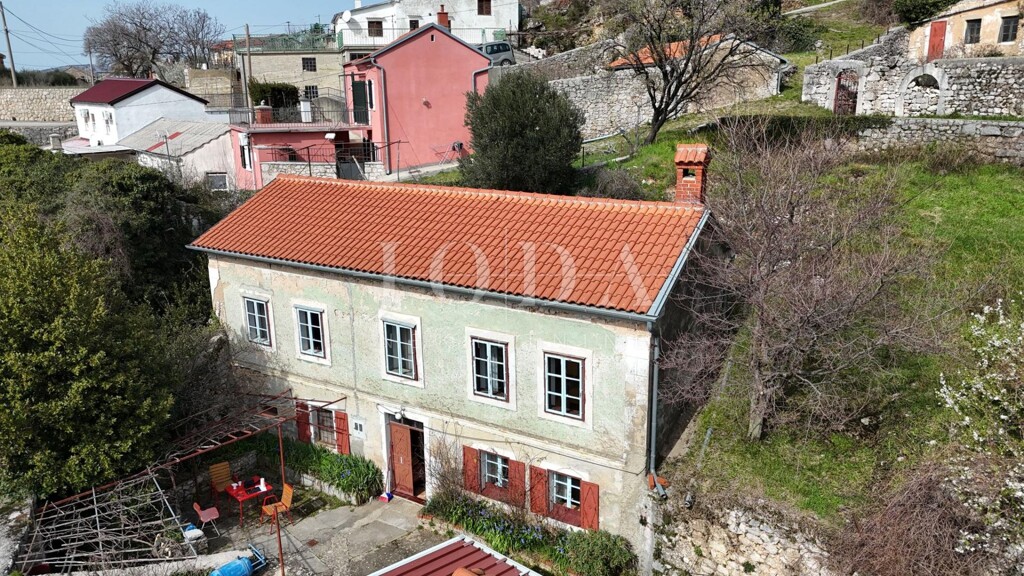 Image 6251835 - 9
