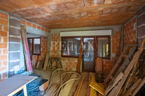 Thumbnail 6251888 - 9