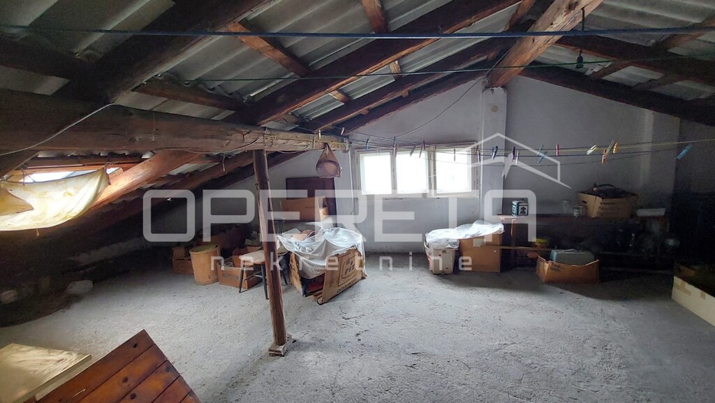 Image 6252366 - 10