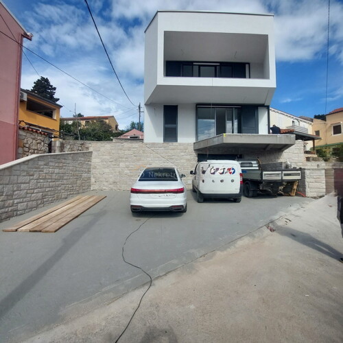 Thumbnail 6252543 - 5