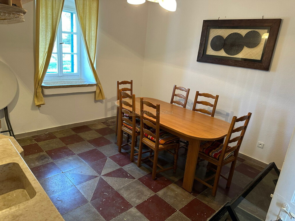 Image 6252546 - 24