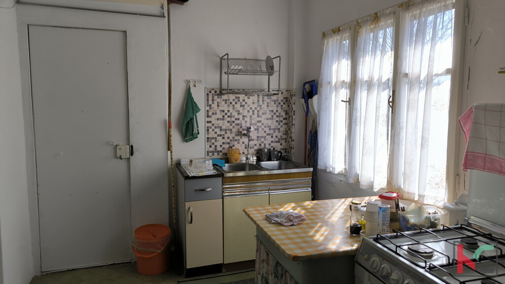 Image 6252557 - 11