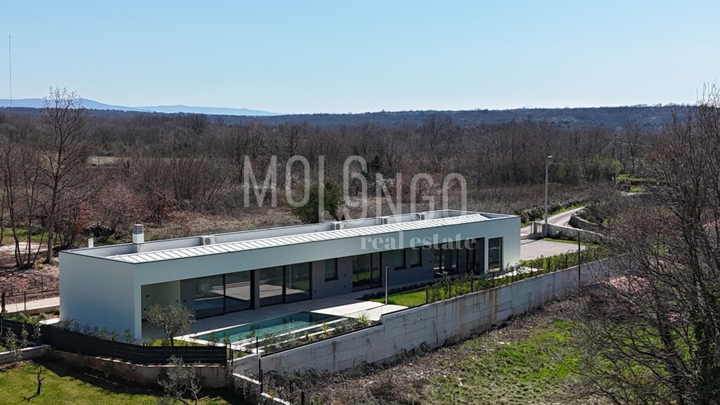 Image 6252590 - 2